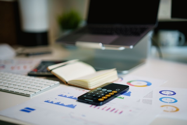 The Ultimate Guide to Outsourced Accounting and Bookkeeping Services for Scaling Businesses